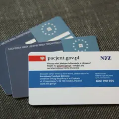 Karty EKUZ i karta pacjenta NFZ. Pamiętaj o ubezpieczeniu turystycznym Turcja, by mieć spokojne wakacje.