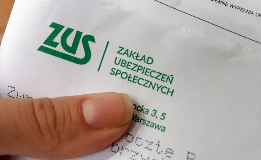 ZUS - odszkodowanie za uraz kolana? Sprawdź, kiedy się należy!
